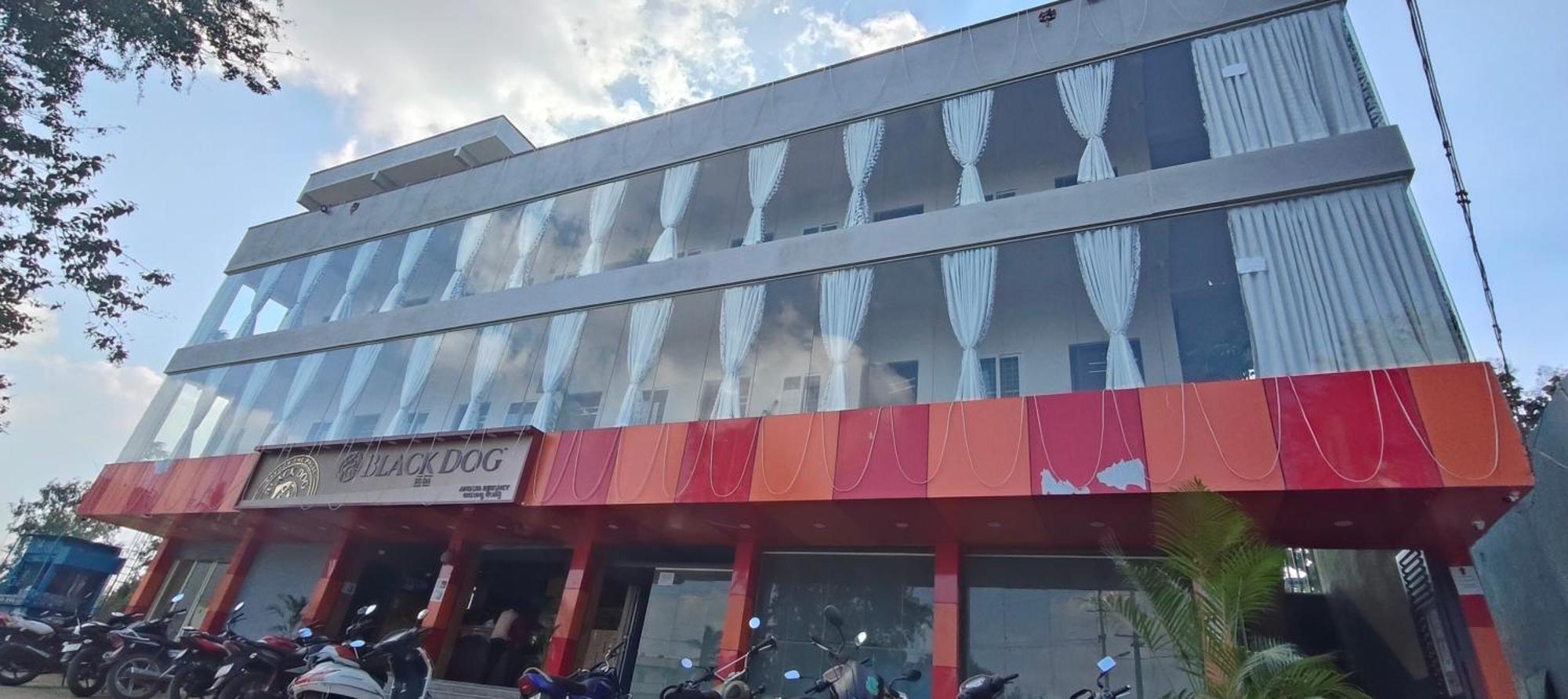 Hotel Amulya Regency Bayappanhalli Ngoại thất bức ảnh