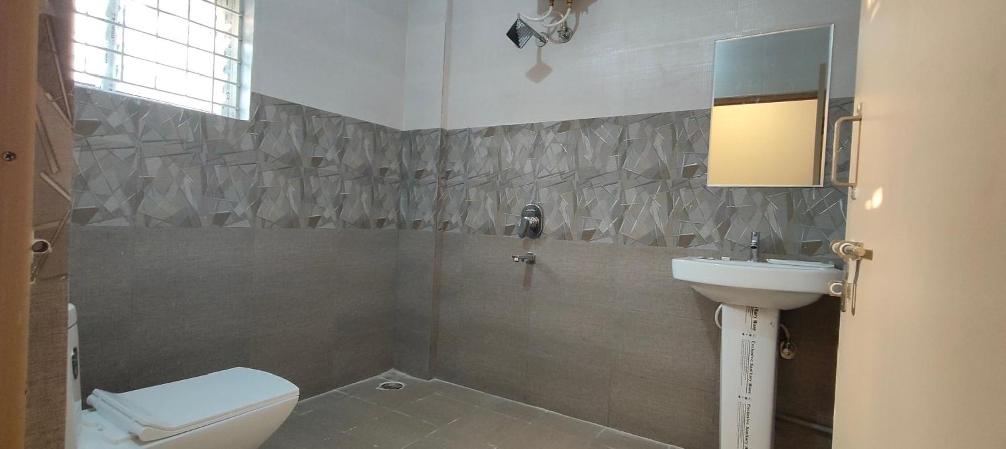 Hotel Amulya Regency Bayappanhalli Ngoại thất bức ảnh