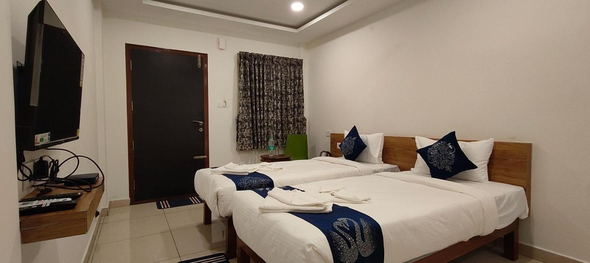Hotel Amulya Regency Bayappanhalli Ngoại thất bức ảnh