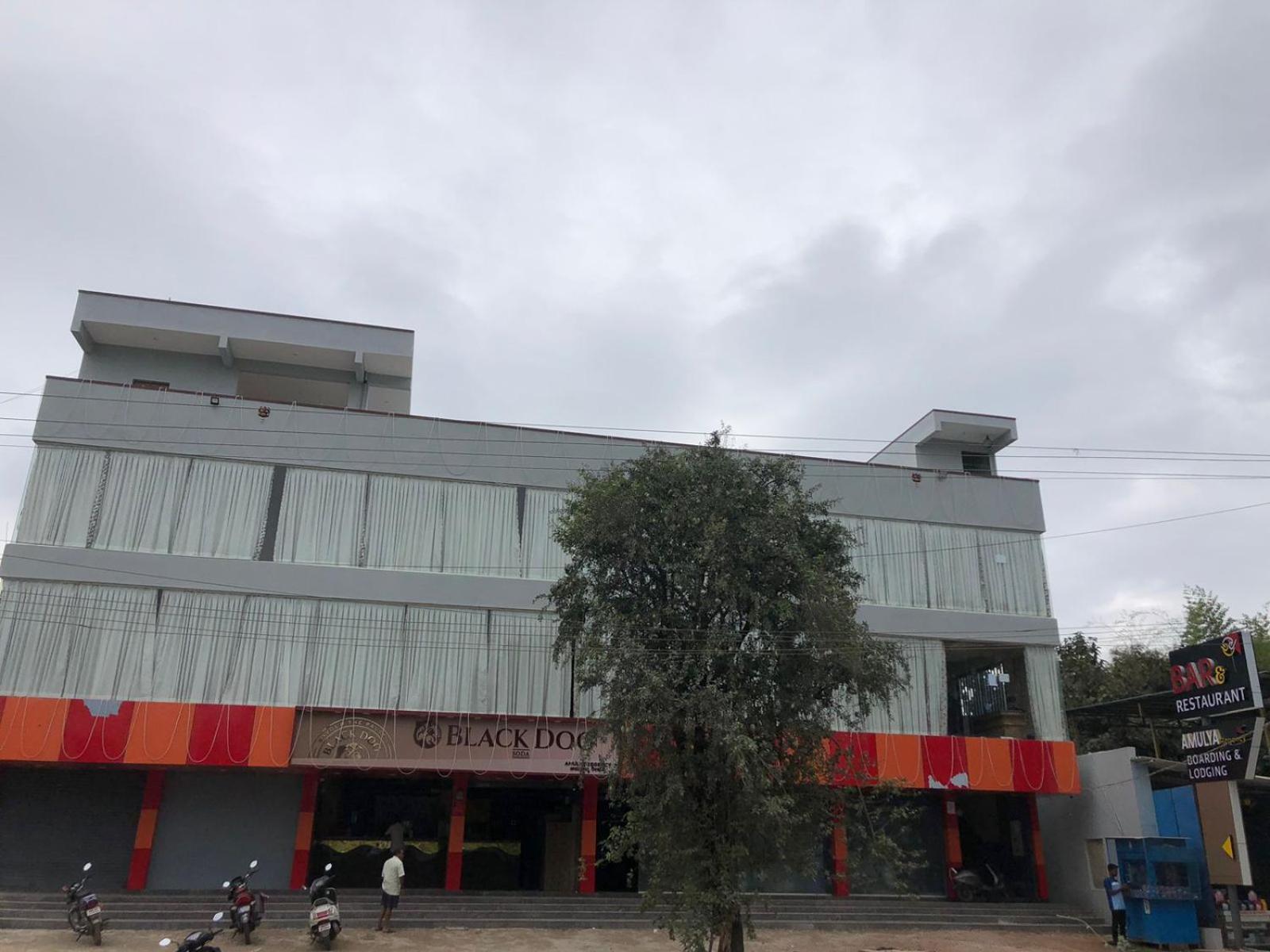 Hotel Amulya Regency Bayappanhalli Ngoại thất bức ảnh